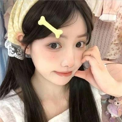 他的摩托车，她的岛